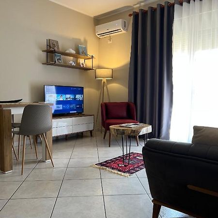 Numa Apartament Vlore Exterior photo