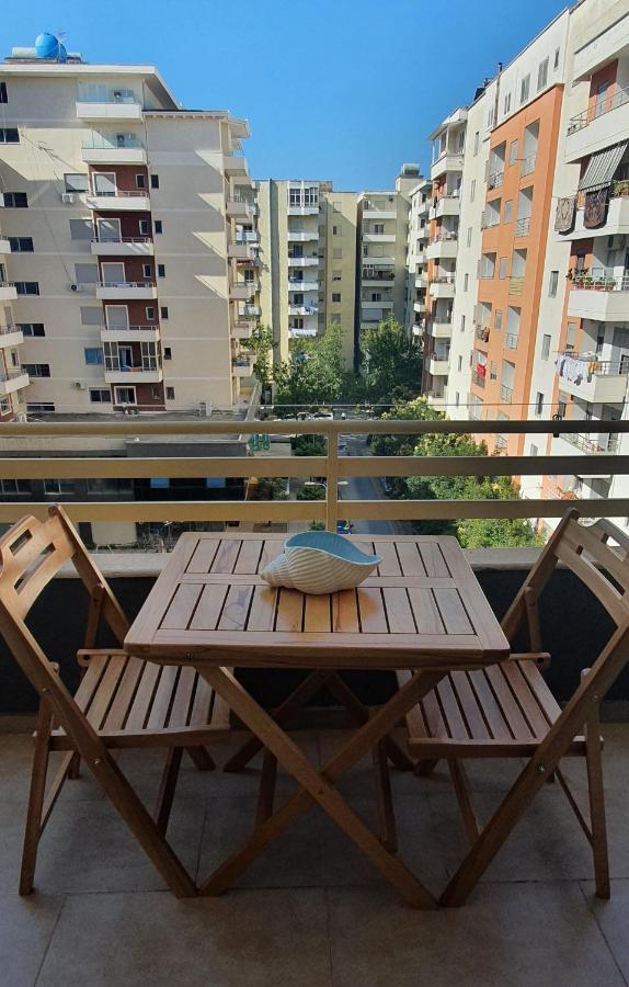 Numa Apartament Vlore Exterior photo